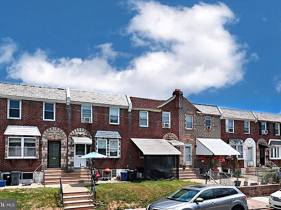 3rd image of 4419 Vista St