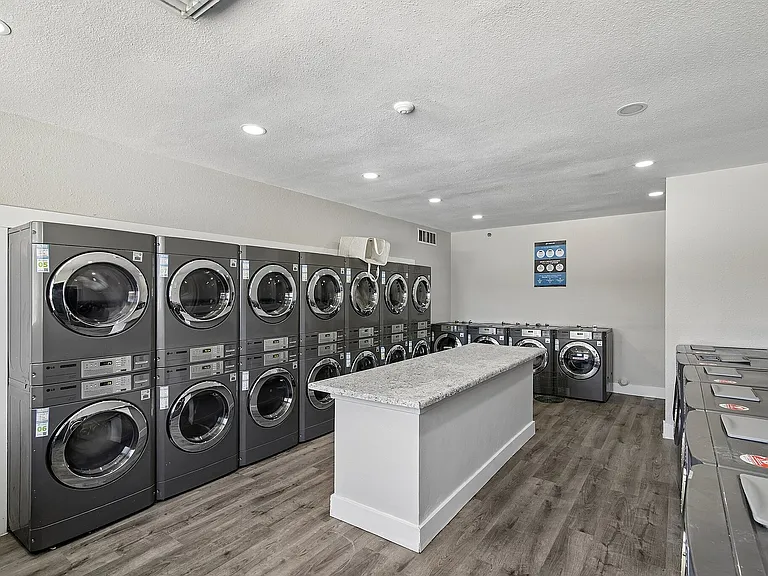 Ventura Villas — Photo 13