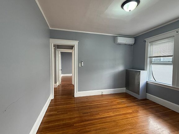 3rd image of 34 Matchett St #2