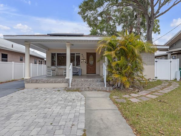 907 W Columbus Dr