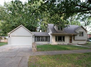 1016 Peterson Ave, Park Ridge, IL 60068