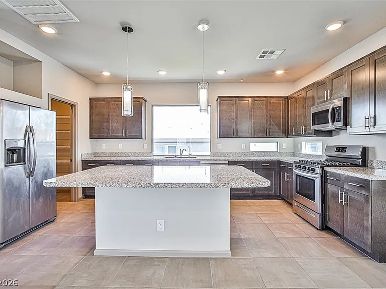8052 Haywood Estate Ave — Photo 38