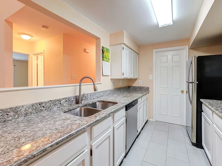 20649 Shadyside Way #B — Photo 21