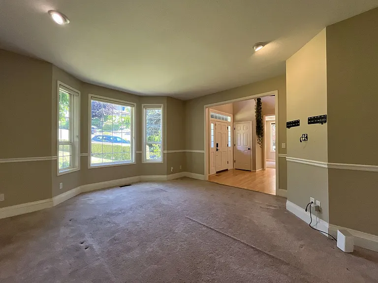 1922 NW New Hope Ct — Photo 25