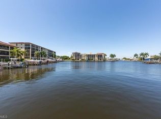 4719 SE 17th Pl APT 209, Cape Coral, FL 33904