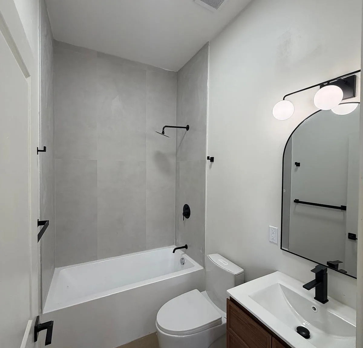 1 bed, $1,500 — Photo 2
