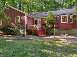 16320 Lea Dr, Bowie, MD 20715
