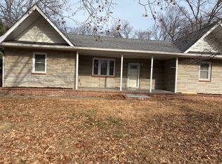 864 Stevenson Rd, Severn, MD 21144