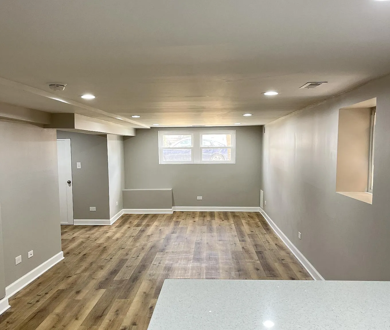 2 bed, $1,800 — Photo 1