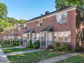 Colby Court - New Haven CT