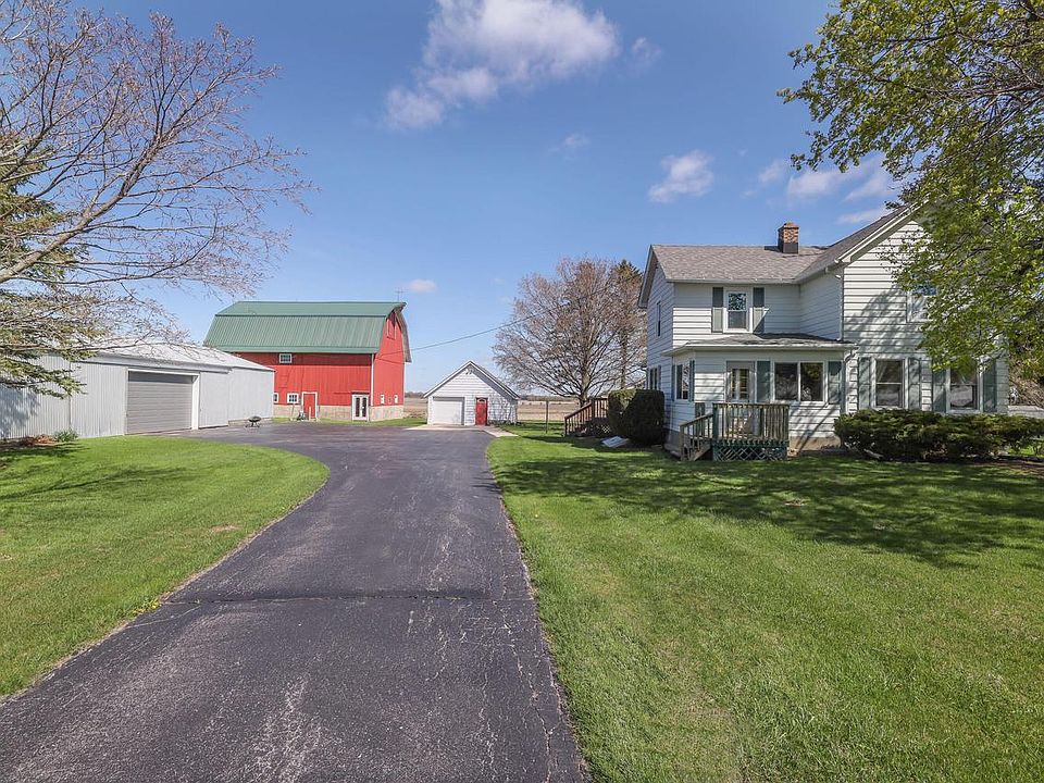 16842 Spring STREET, Union Grove, WI 53182 Zillow
