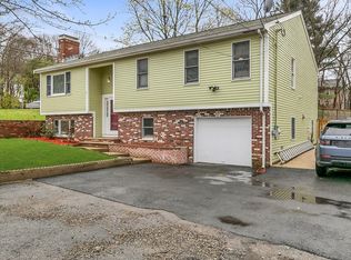 30 Lindenwood Rd, Stoneham, MA 02180