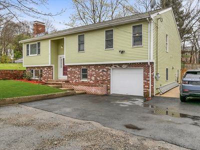 30 Lindenwood Rd, Stoneham, MA, 02180