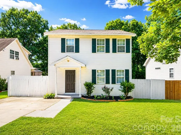 1606 Dendy Ln, Pineville, NC 28134