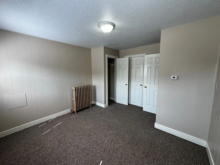 2224 S Calhoun St — Photo 5