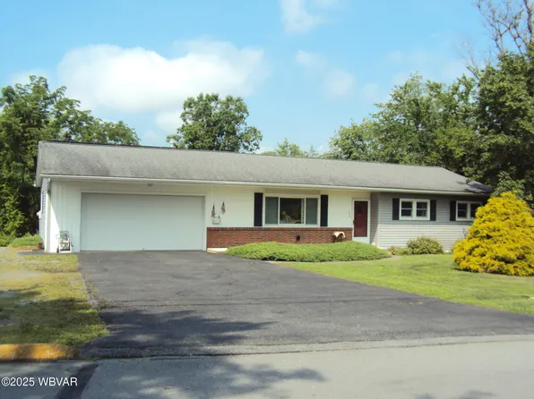 117 Oak Ln, Flemington, PA 17745