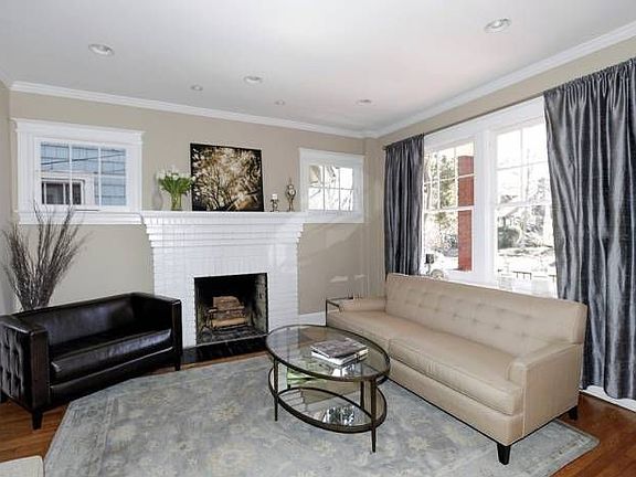 Living Room with Fireplac