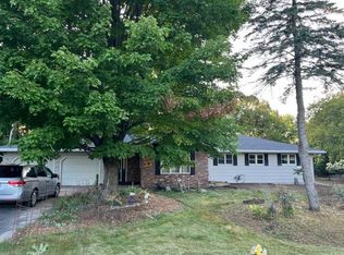 N5581 Hillside Dr, Wild Rose, WI 54984