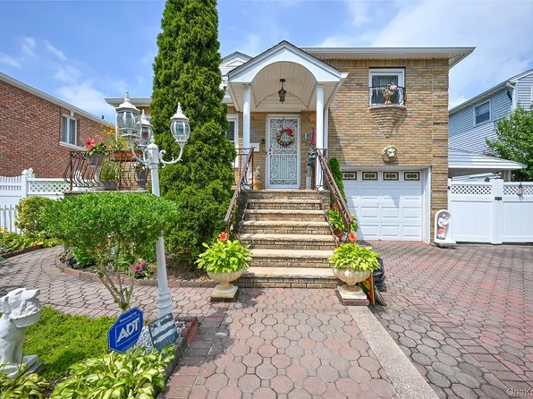 24-14 160 Street, Whitestone, NY 11357