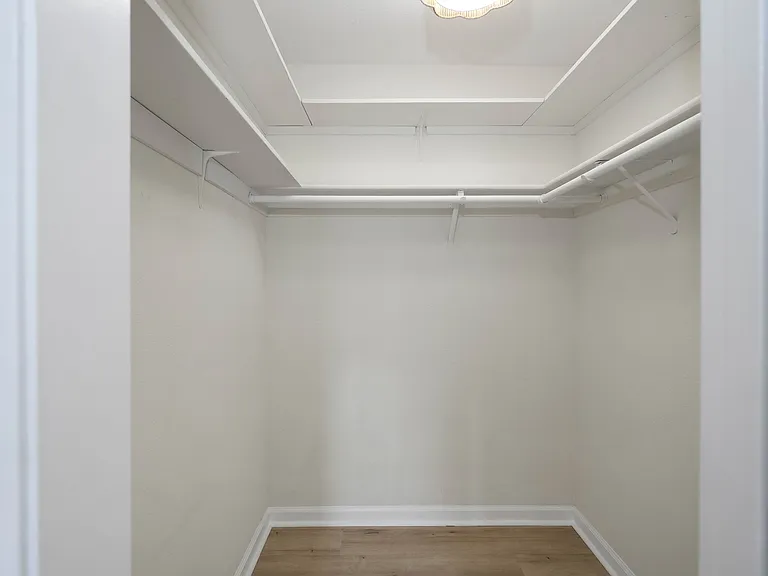 25129 Copa Del Oro Dr #102 — Photo 7