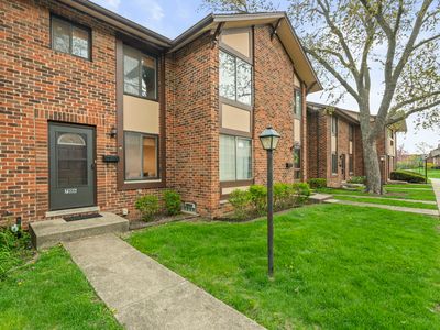 17W706 Kirkland Ln, Villa Park, IL, 60181