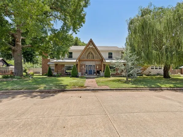 806 Glenmanor Dr, Midwest City, OK 73110