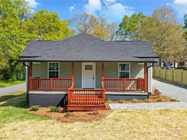 420 Hatch St, Burlington, NC 27217