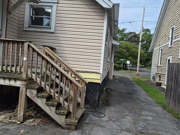 5th image of 150 Wadsworth St