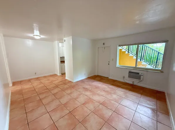 3741 SW 1st St, Fort Lauderdale, FL