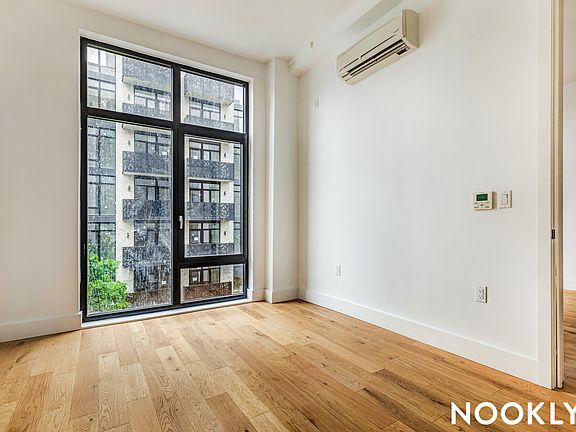 5th image of 38-38 32nd St #475
