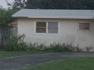 400 NE 165th St, Miami, FL 33162