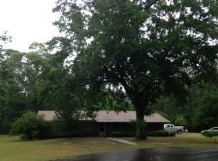197 County Road 3111, Atlanta, TX 75551