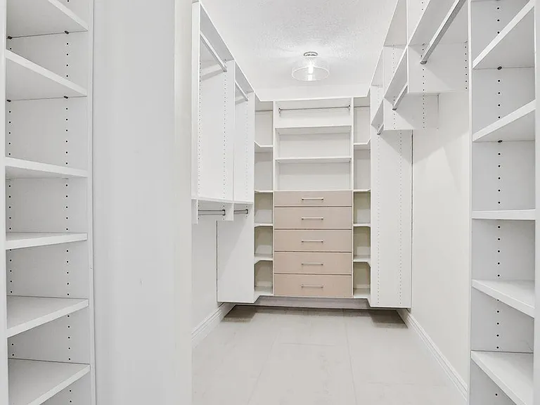 7233 Promenade Dr #101 — Photo 46