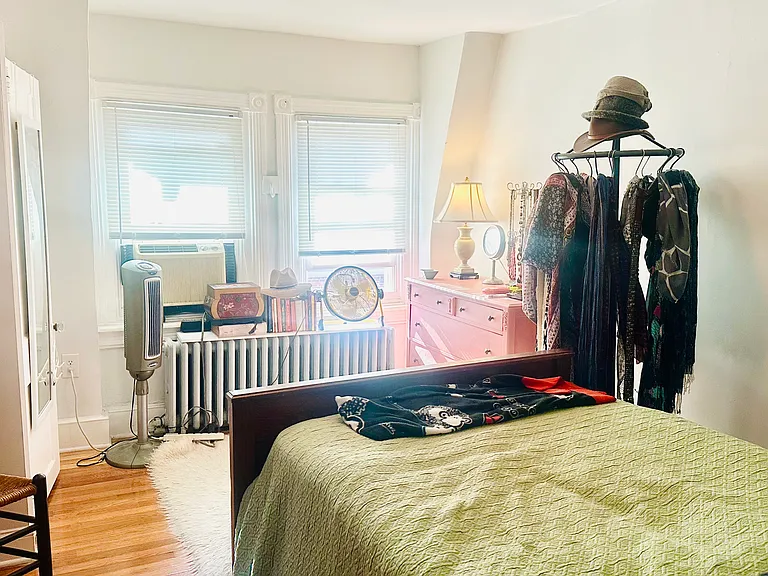 410 S 45th St #3R — Photo 18