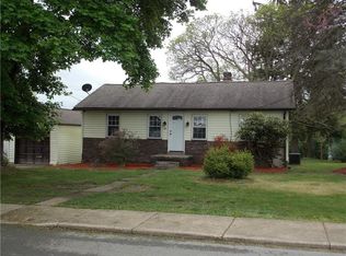 49 Chestnut St, Ellsworth, PA 15331