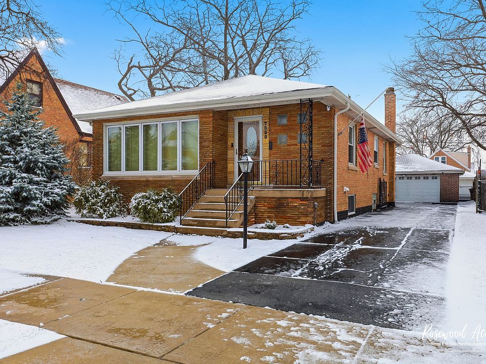 2nd image of 7329 W 55th Pl