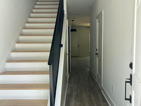 5th image of 161 S Booker St Unit A-b