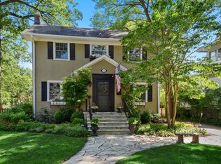 905 Linden Ave, Wilmette, IL 60091