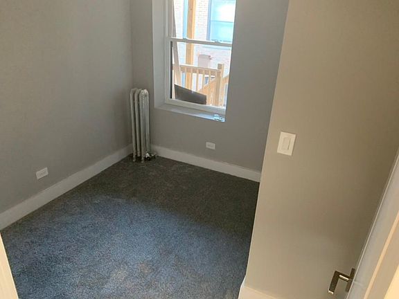 4th image of 5258 S King Dr