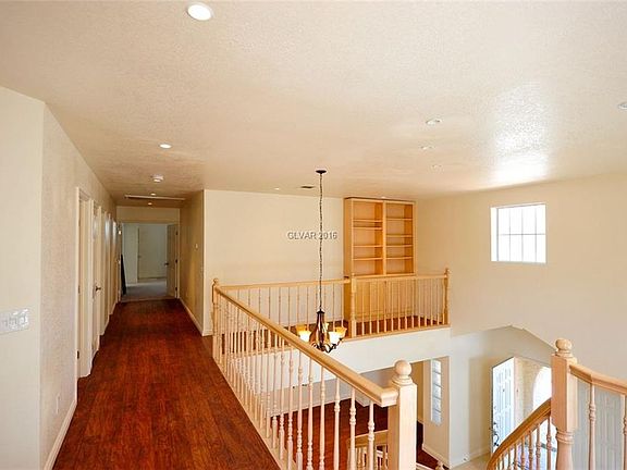 3rd image of 3077 Carlotta Cir #0