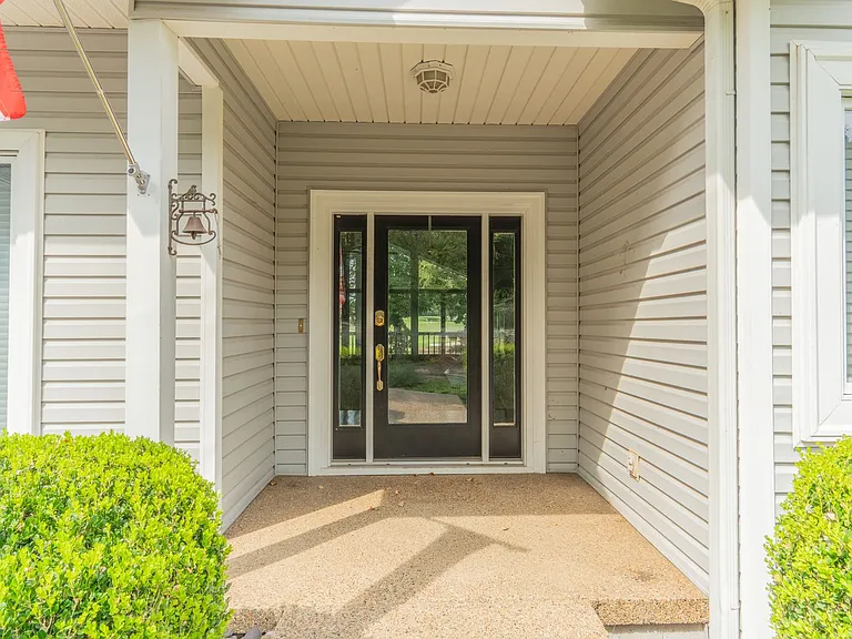 10 Lindura Ln — Photo 2