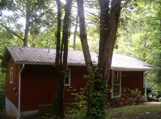 929 Trimont Lake Rd, Franklin, NC 28734