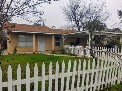 5458 8th St, Keyes, CA, 95328