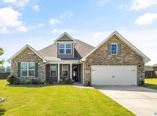 10 Winchester Dr, Priceville, AL 35603