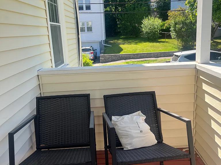 86 Burnham St #1 — Photo 14