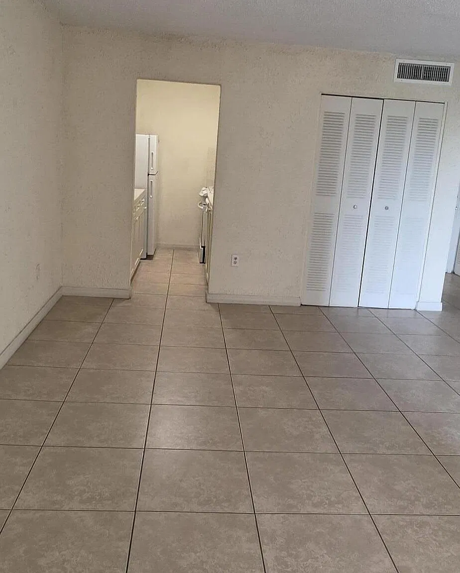The Terraces Condo — Photo 4