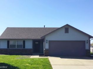 7060 Carrie Dr, Indianapolis, IN