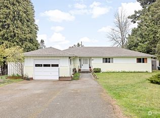 1311 W 11th St, Port Angeles, WA
