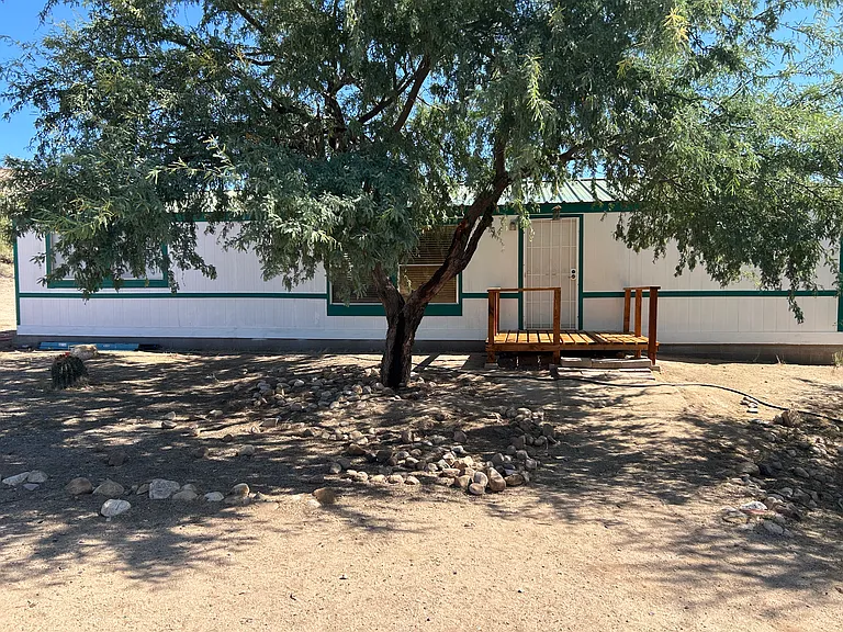 1805 N Desert Tortoise Rd — Photo 1