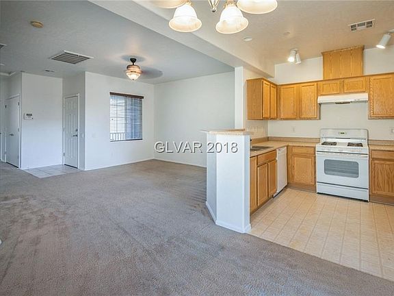 3rd image of 6868 Sky Pointe Dr Unit 2029